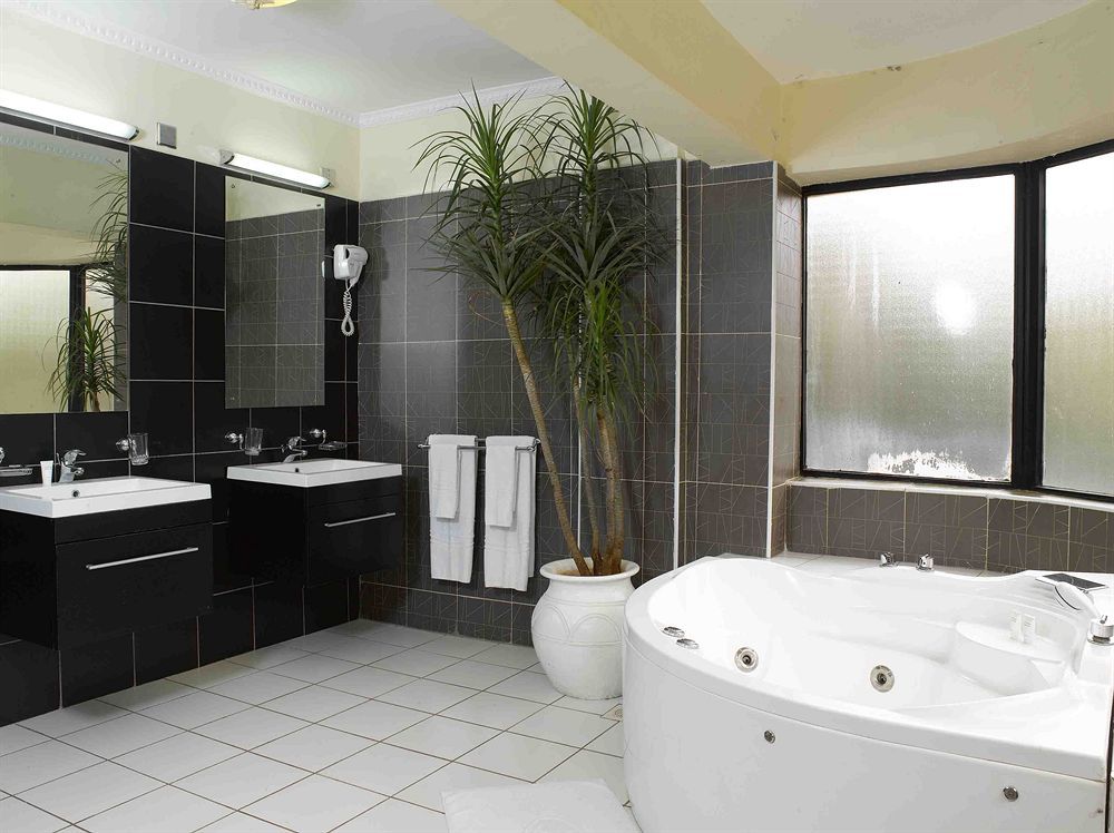 Wasini All Suite Hotel Nairobi Exterior foto